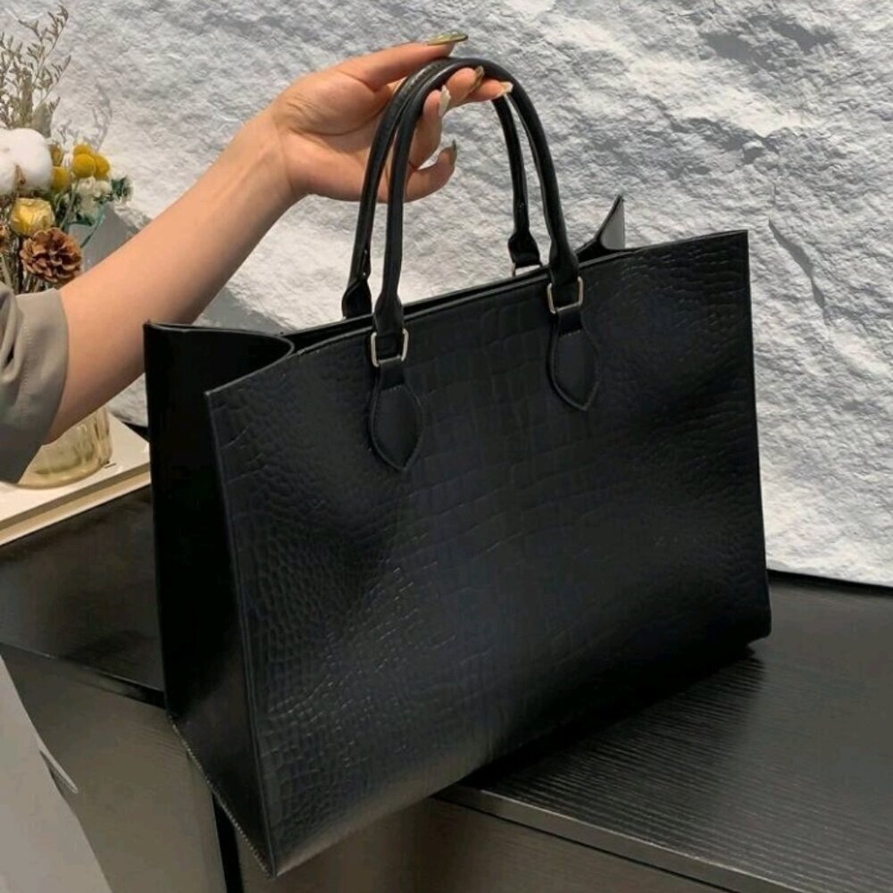 Fashion Trend Snake Print 4Seasons Versatile Travel Shopping Oversized Tote Bag